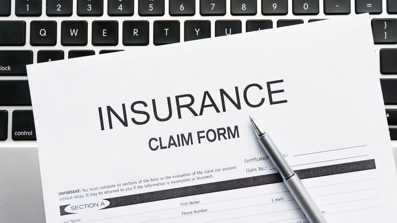 How to file an insurance claim for broken items after moving